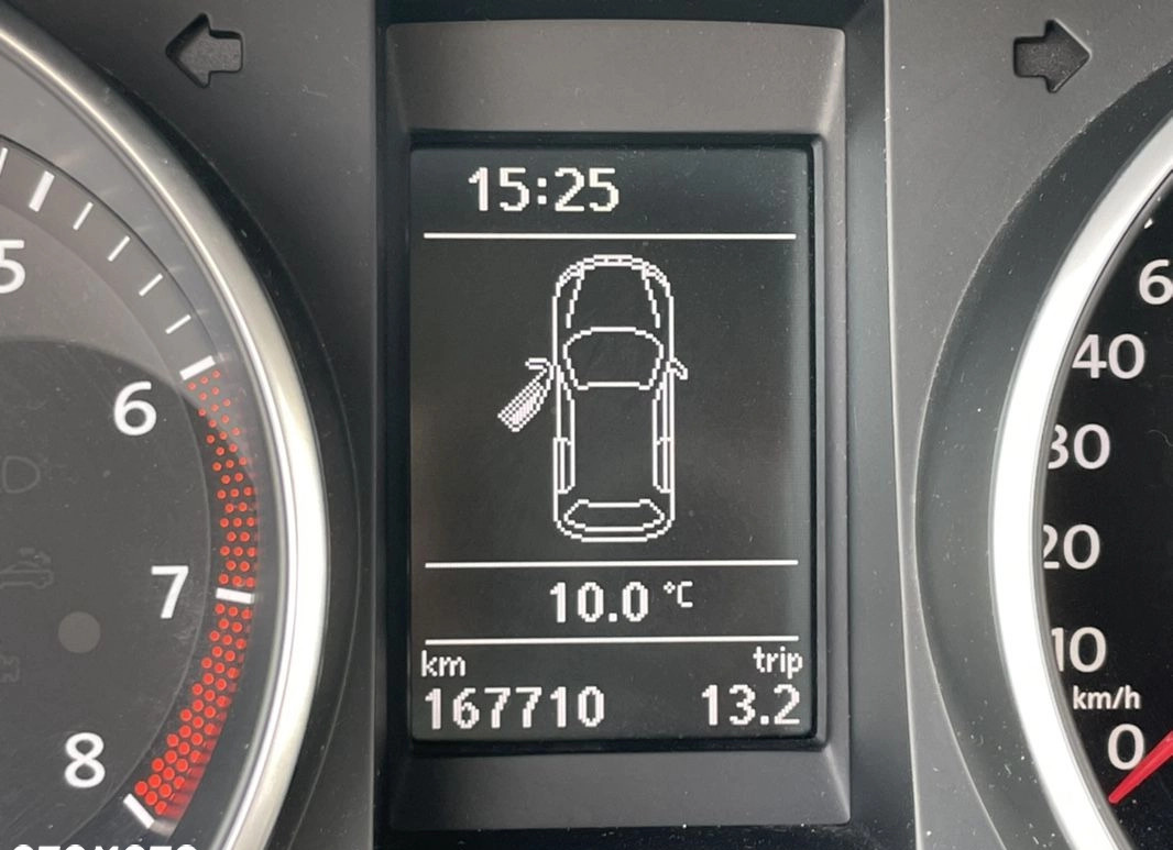Volkswagen Golf cena 25777 przebieg: 167000, rok produkcji 2010 z Recz małe 277